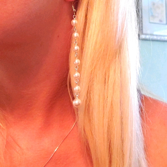 Pearl dangle earrings - Picture 3 of 3